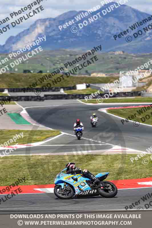 cadwell no limits trackday;cadwell park;cadwell park photographs;cadwell trackday photographs;enduro digital images;event digital images;eventdigitalimages;navarra;no limits trackdays;peter wileman photography;racing digital images;trackday digital images;trackday photos